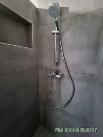 Pronájem bytu 2+1, Praha - Libuš, Libušská, 63 m2