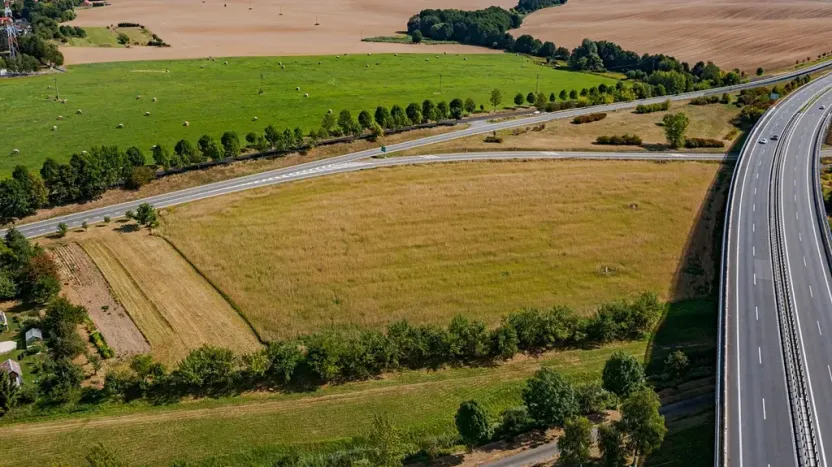 Prodej komerčního pozemku, Bělotín, 9952 m2