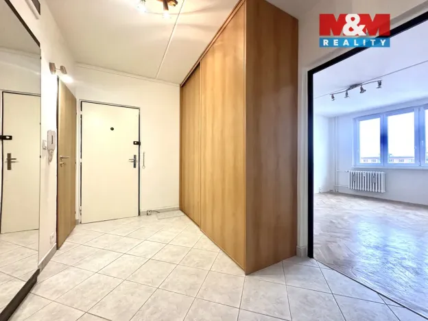 Pronájem bytu 3+1, Klášterec nad Ohří - Miřetice u Klášterce nad Ohří, 17. listopadu, 76 m2