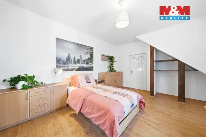 Prodej rodinného domu, Loštice, Trávník, 182 m2