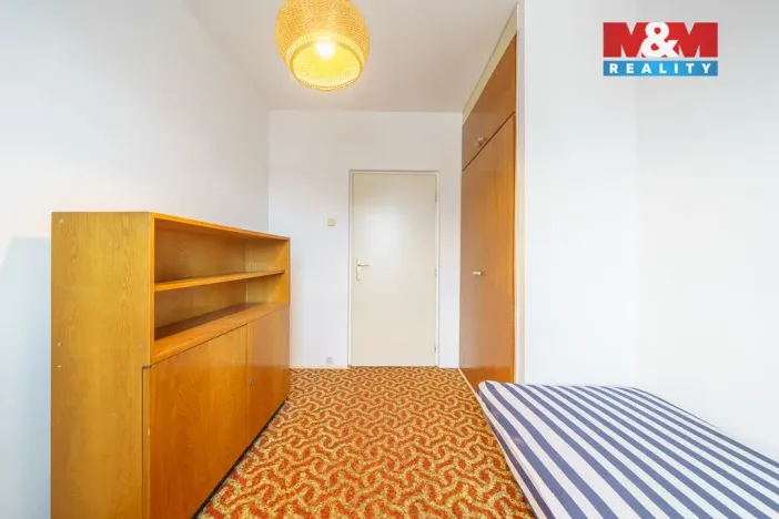 Prodej bytu 4+1, Karlovy Vary - Drahovice, Lidická, 115 m2