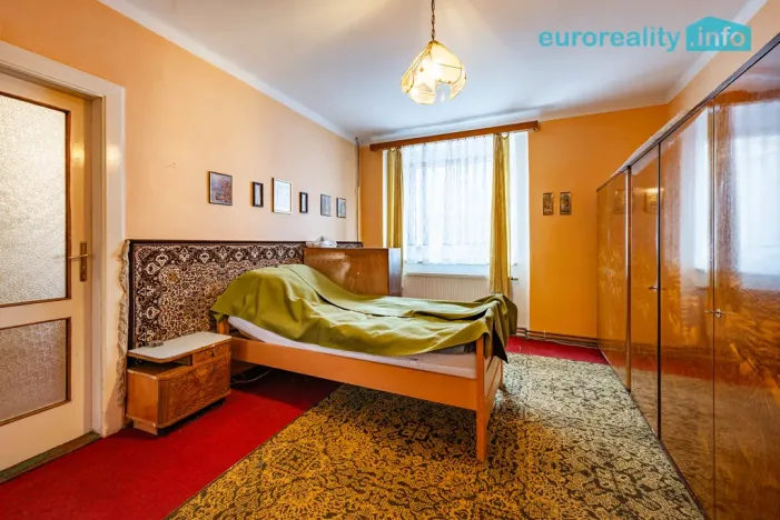 Prodej rodinného domu, Cheb, Vančurova, 329 m2