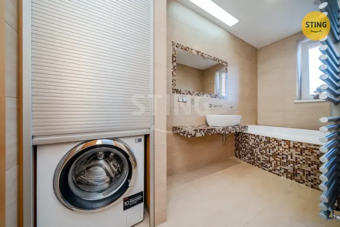 Prodej bytu 2+1, Ostrava, Edisonova, 66 m2