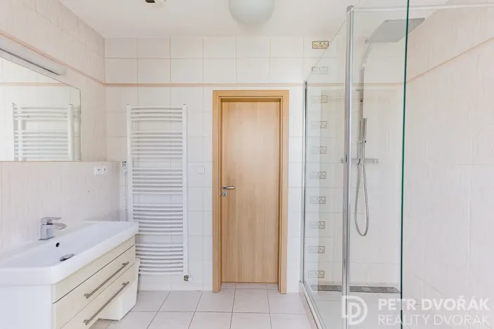 Pronájem rodinného domu, Mníšek pod Brdy, Na Vyhlídce, 176 m2