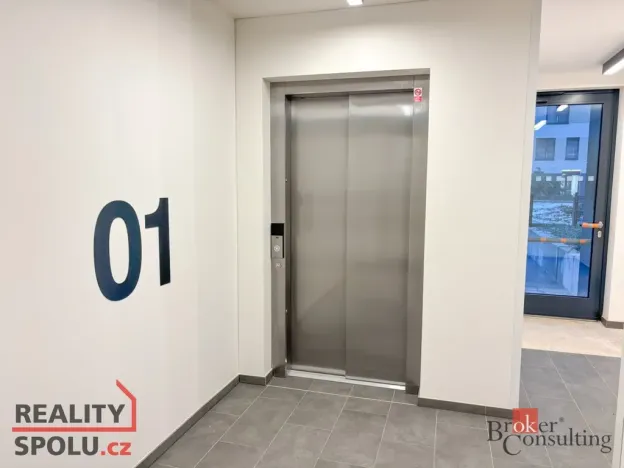 Prodej bytu 1+kk, Praha - Vysočany, Fafkových, 31 m2