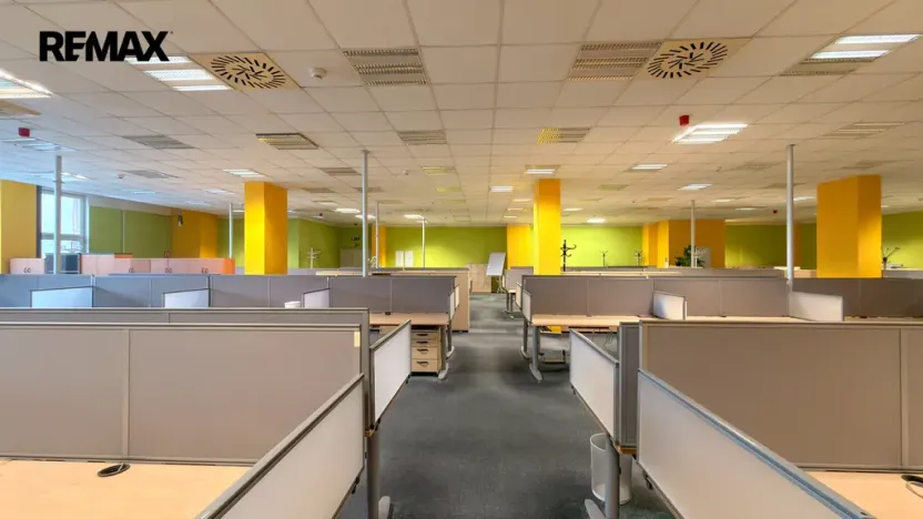 Pronájem kanceláře, Pardubice - Zelené Předměstí, Masarykovo náměstí, 416 m2