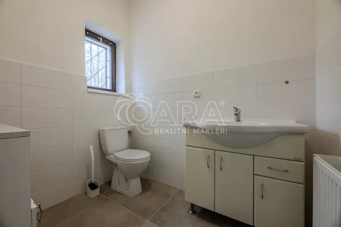 Pronájem kanceláře, Vestec, Vestecká, 252 m2