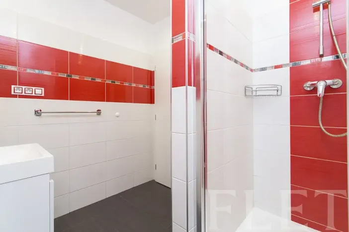 Prodej bytu 2+1, Praha - Hloubětín, Sadská, 50 m2