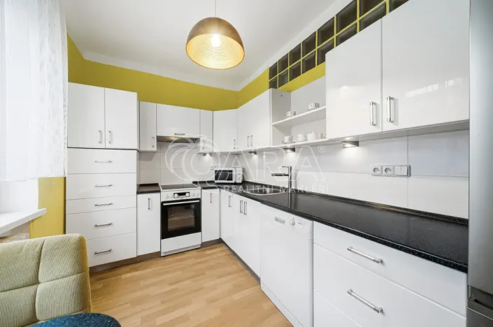 Prodej bytu 3+1, Olomouc - Slavonín, Jižní, 75 m2