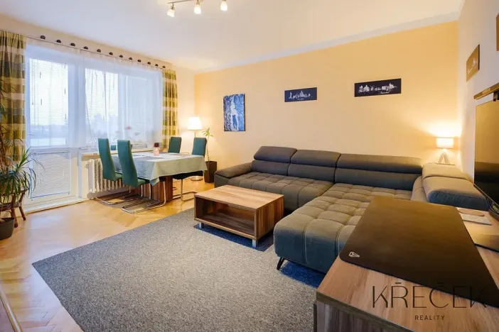 Pronájem bytu 2+kk, Třebíč, Družstevní, 51 m2