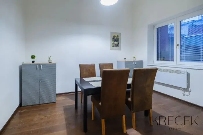 Pronájem bytu 4+1, Třebíč, Litoltova, 91 m2