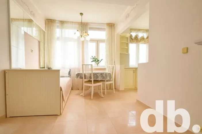 Prodej bytu 2+kk, Karlovy Vary, Vřídelní, 61 m2