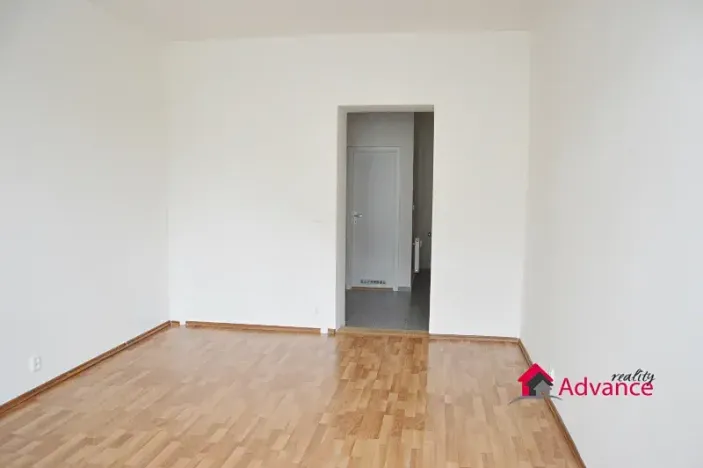 Pronájem bytu 1+kk, Ostrava, Denisova, 32 m2