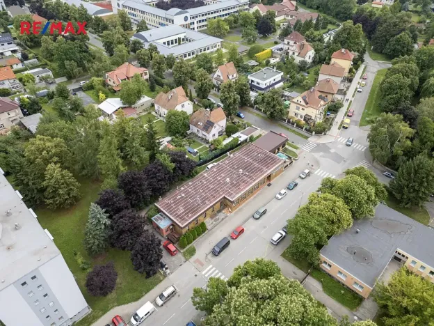 Prodej obchodního prostoru, Čelákovice, Rumunská, 794 m2