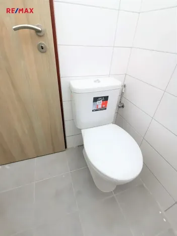 Pronájem bytu 1+kk, Klatovy, Rybníčky, 40 m2
