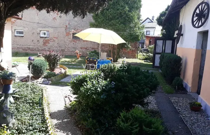 Pronájem vily, Praha - Nebušice, 335 m2