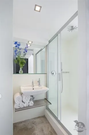 Pronájem bytu 1+kk, Praha - Košíře, Holečkova, 26 m2