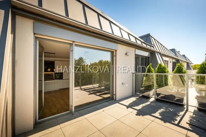 Pronájem bytu 3+kk, České Budějovice - České Budějovice 2, Branišovská, 80 m2