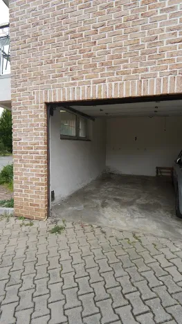 Pronájem garážového stání, Dolní Břežany, Dělnická, 20 m2