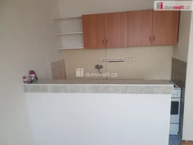 Pronájem bytu 1+kk, Děčín - Děčín II-Nové Město, Kamenická, 20 m2