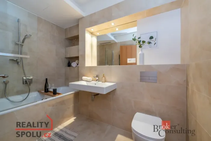 Pronájem bytu 3+kk, Praha - Karlín, Za Karlínským přístavem, 89 m2