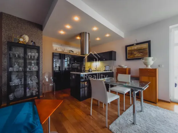 Prodej bytu 2+kk, Hradec Králové - Nový Hradec Králové, Rybova, 73 m2