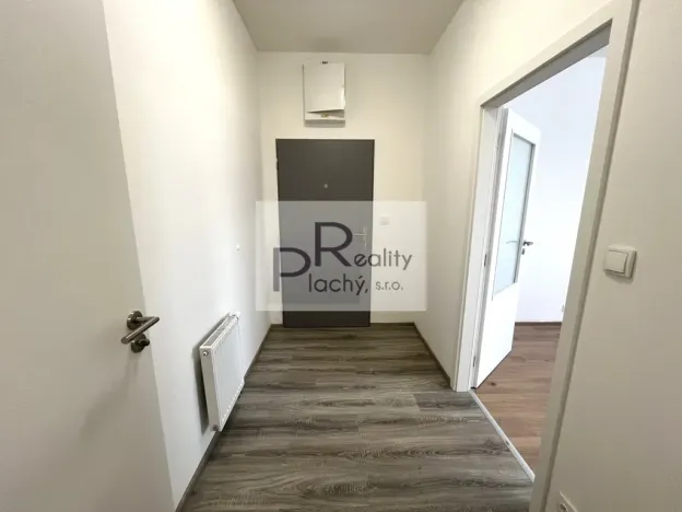 Prodej bytu 2+kk, Hevlín, 66 m2