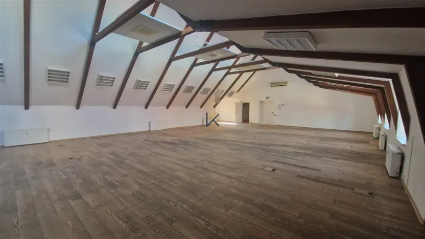 Pronájem kanceláře, Praha, Myslíkova, 131 m2
