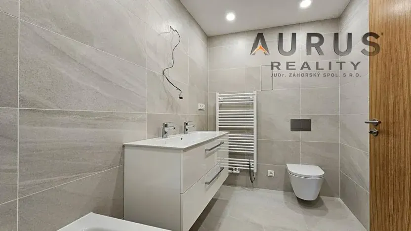 Pronájem bytu 4+kk, Praha - Nusle, Bělehradská, 123 m2