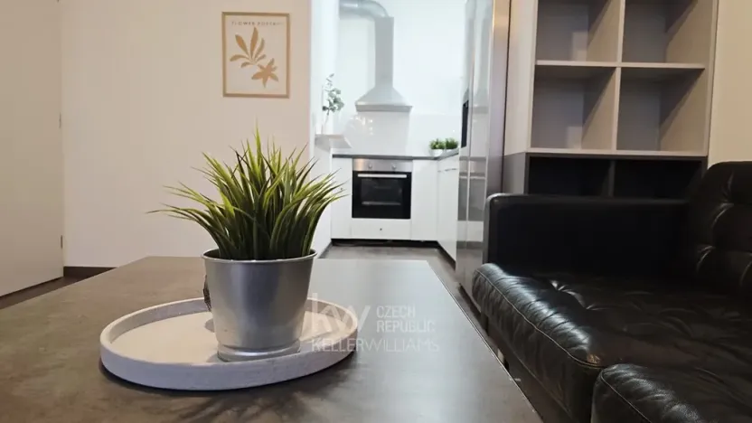 Pronájem bytu 2+kk, Praha - Kyje, Federova, 46 m2