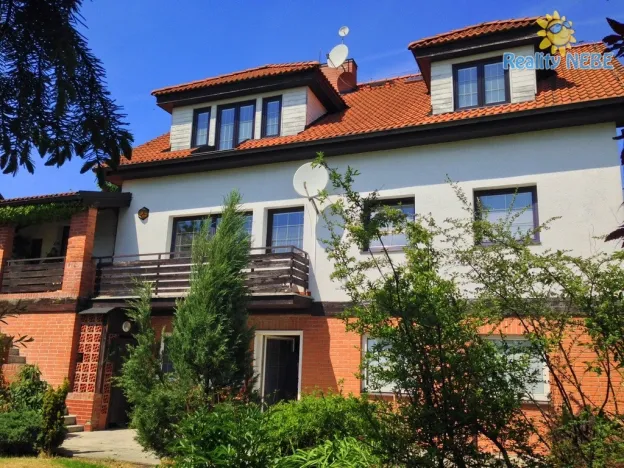 Prodej ubytování, Zlatníky-Hodkovice - Hodkovice, Slunečná, 300 m2