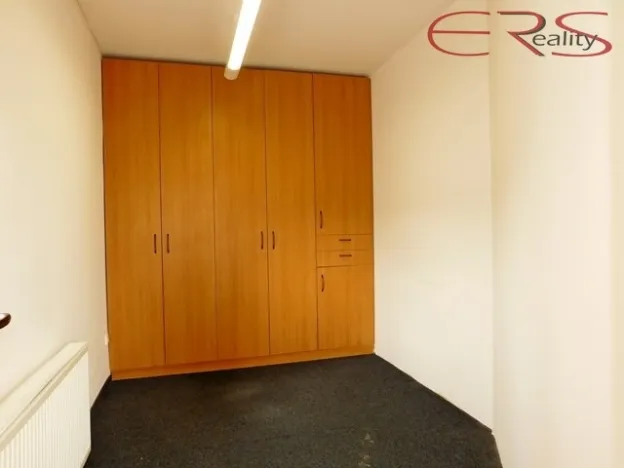 Pronájem kanceláře, Jablonec nad Nisou, Podhorská, 60 m2