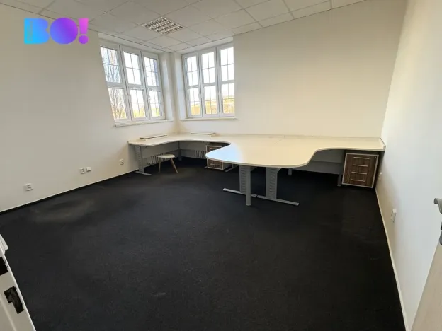 Pronájem obchodního prostoru, Třinec, 1. máje, 130 m2