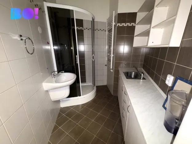 Pronájem obchodního prostoru, Třinec, 1. máje, 130 m2