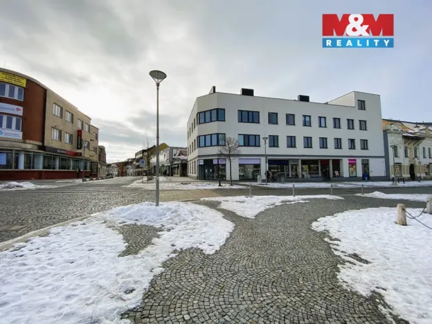 Pronájem bytu 1+kk, Žďár nad Sázavou - Žďár nad Sázavou 1, nám. Republiky, 36 m2