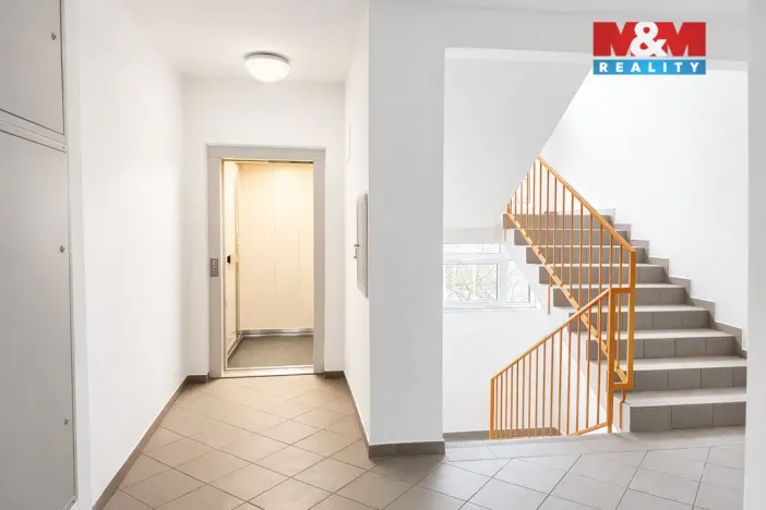 Prodej bytu 2+1, Praha, Voskovcova, 87 m2