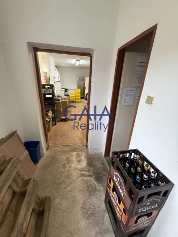 Prodej obchodního prostoru, Třeboň, 124 m2