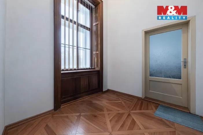 Prodej bytu 2+1, Praha, Karlínské náměstí, 102 m2