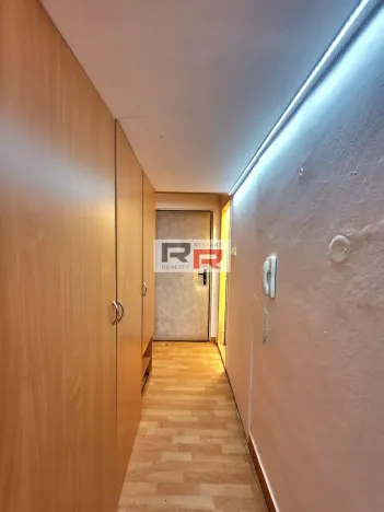 Prodej bytu 1+kk, Olomouc - Hejčín, Jarmily Glazarové, 27 m2