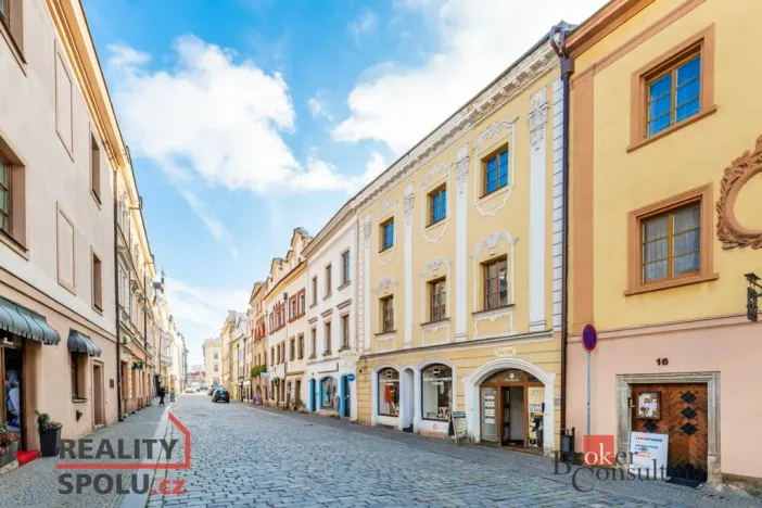 Pronájem obchodního prostoru, Pardubice - Pardubice-Staré Město, Pernštýnská, 54 m2