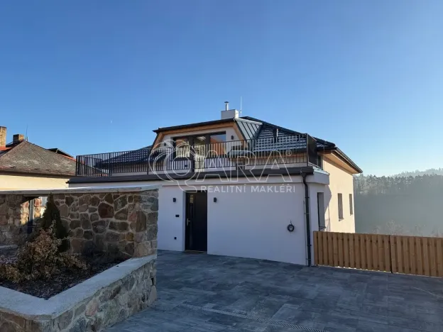 Prodej rodinného domu, Chocerady, 251 m2