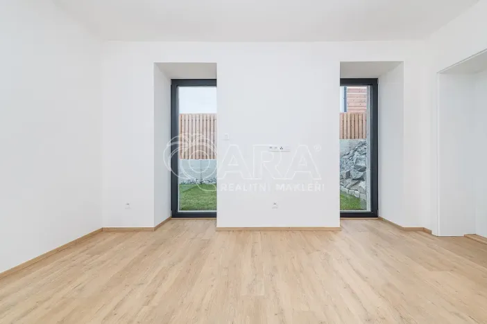 Prodej rodinného domu, Chocerady, 251 m2