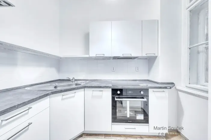 Pronájem bytu 3+kk, Praha - Holešovice, Šimáčkova, 60 m2