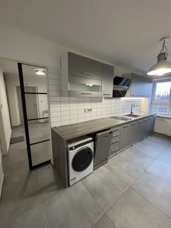 Pronájem bytu 2+1, Ostrava - Zábřeh, Abramovova, 63 m2