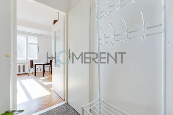 Pronájem bytu 1+kk, Praha - Nusle, Svatoslavova, 27 m2