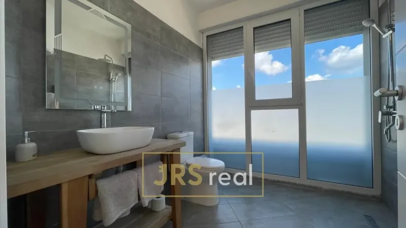 Prodej bytu 3+kk, durres, Albánie, 140 m2