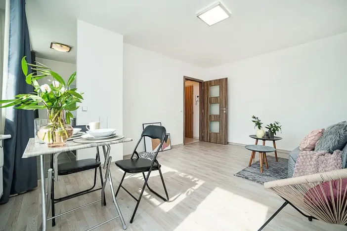 Pronájem bytu 1+kk, Kralupy nad Vltavou, Krakovská, 27 m2