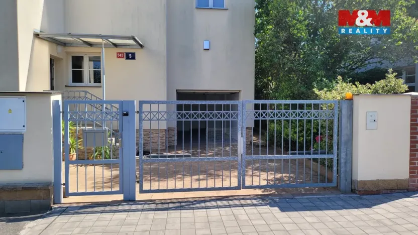 Pronájem garáže, Praha - Suchdol, K Horoměřicům, 30 m2