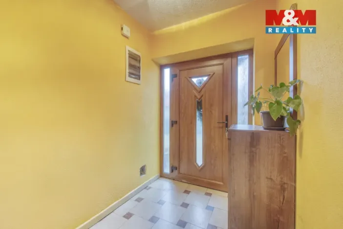 Prodej rodinného domu, Dolany, 157 m2