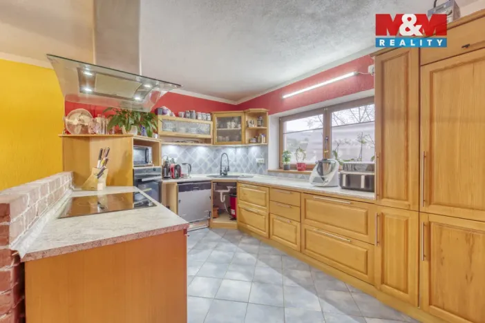 Prodej rodinného domu, Dolany, 157 m2